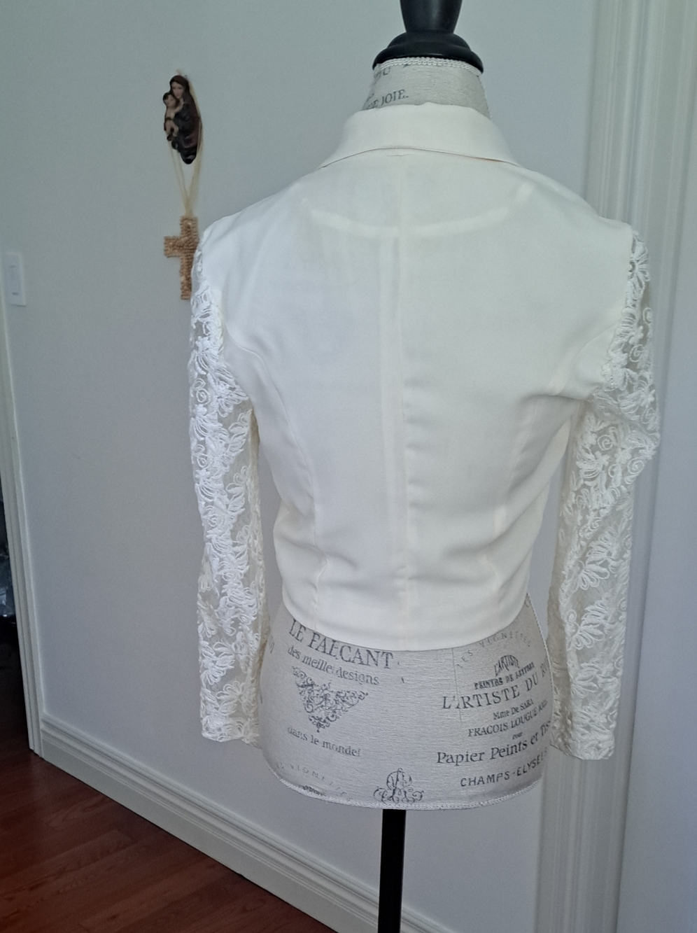 Cropped Lace Sleeve Open-Front Jacket - Picture 4 of 8